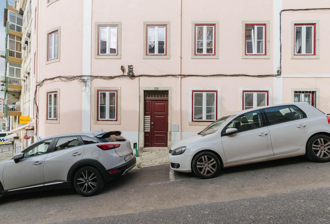 The One In Lisbon Exterior photo